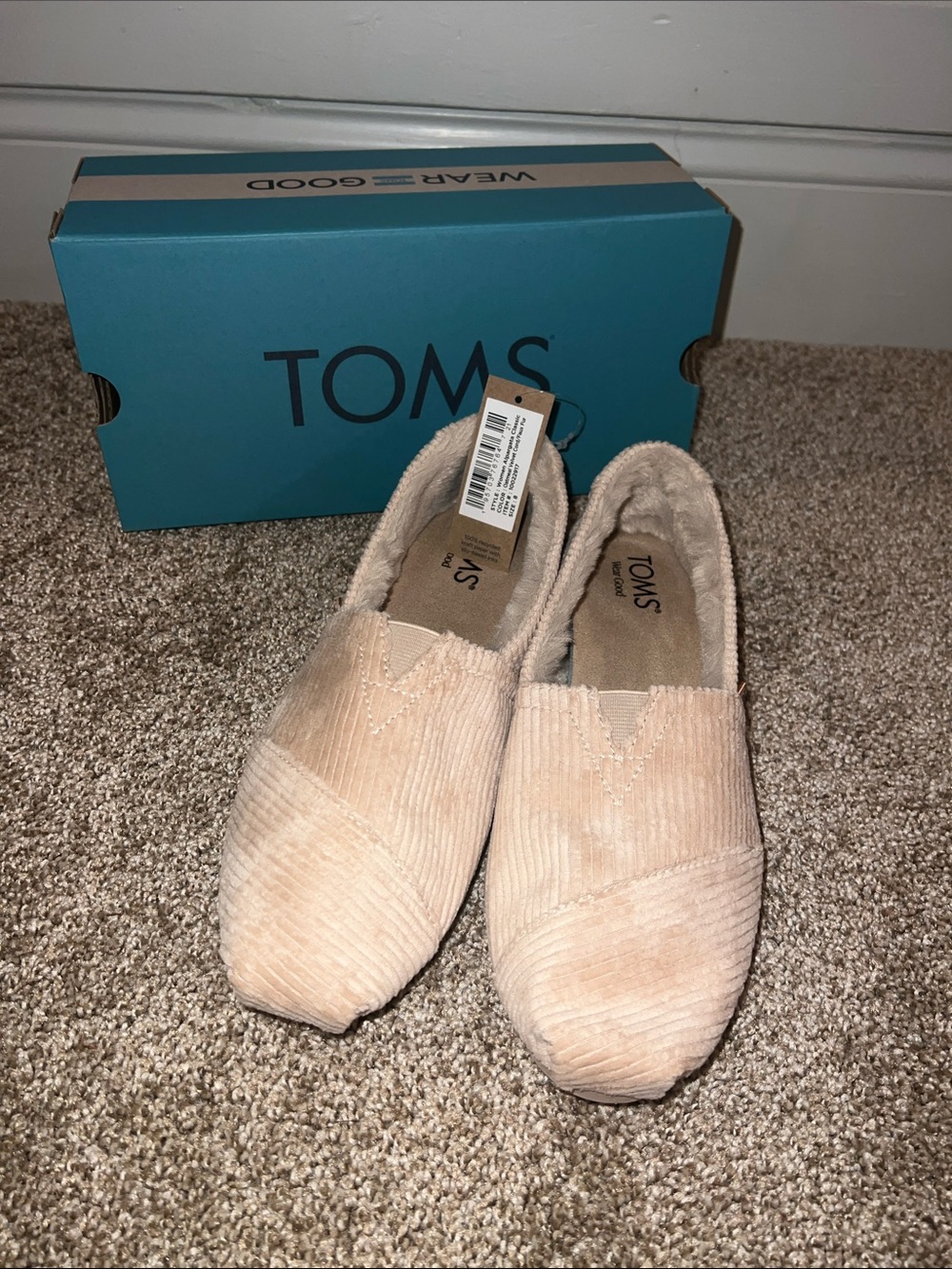 TOMS Women’s Corduroy Slip-On Flats with Fur Lining in Oatmeal Velvet